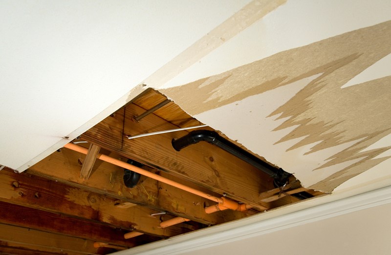 Water Damage Cleanup - The First 5  Steps to Recovery After a Flood